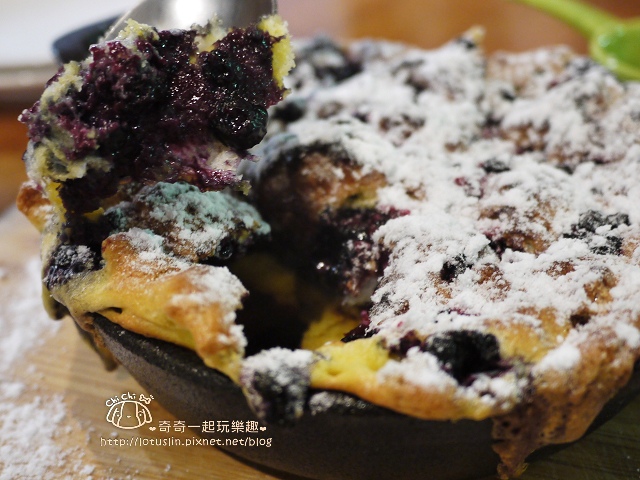 【台北內湖.港墘站】 Mastro Café 傳說中的戰斧豬排&舒芙蕾鬆餅 【台北內湖.港墘站】 Mastro Café 傳說中的戰斧豬排&舒芙蕾鬆餅