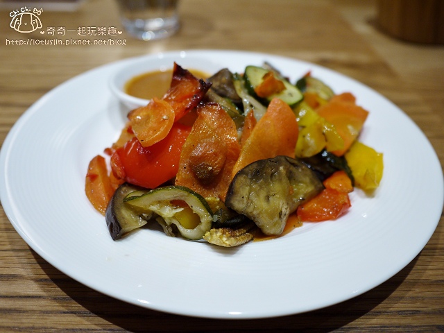 【台北東區.忠孝敦化站】 Kaya Kaya Café 蔬(素)食餐廳 義大利麵X燉飯X早 【台北東區.忠孝敦化站】 Kaya Kaya Café 蔬(素)食餐廳 義大利麵X燉飯X早