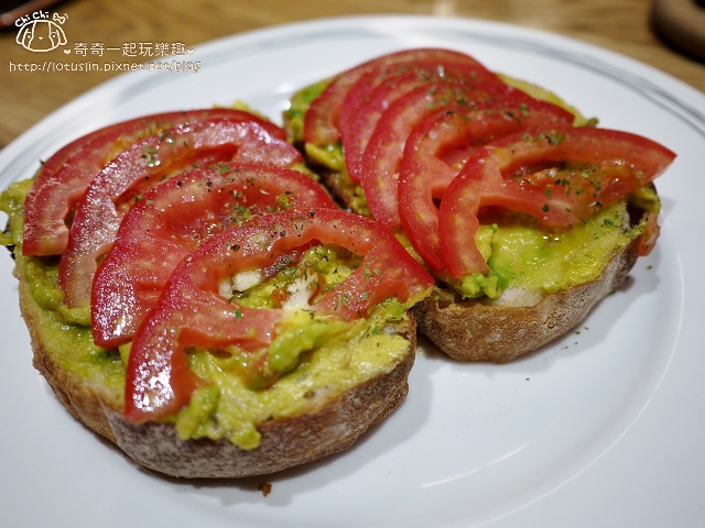 【台北東區.忠孝敦化站】 Kaya Kaya Café 蔬(素)食餐廳 義大利麵X燉飯X早 【台北東區.忠孝敦化站】 Kaya Kaya Café 蔬(素)食餐廳 義大利麵X燉飯X早