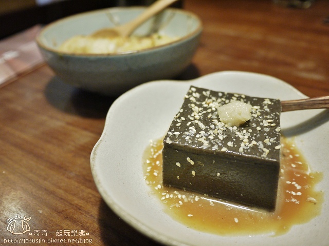 【台北東區.忠孝敦化站】稻禾集團 穗科手打烏龍麵hoshina(忠孝店) 【台北東區.忠孝敦化站】稻禾集團 穗科手打烏龍麵hoshina(忠孝店)