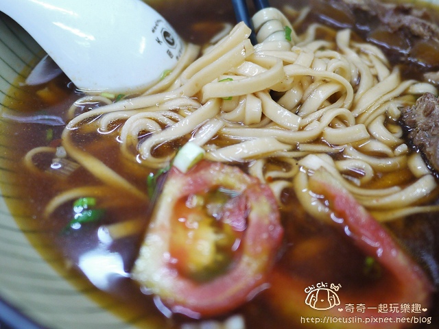 【新北板橋.板橋站】板橋遠百周邊美食 祥發養生蔬菜排骨麵食館 【新北板橋.板橋站】板橋遠百周邊美食 祥發養生蔬菜排骨麵食館