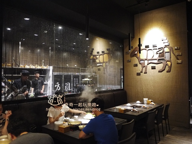 【台北.民權西路站】方圓涮涮屋(撫順店)頂級肉品火鍋 【台北.民權西路站】方圓涮涮屋(撫順店)頂級肉品火鍋