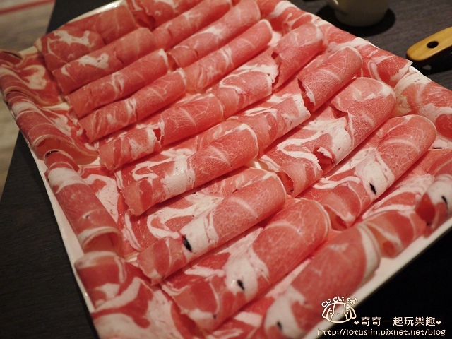 【台北.民權西路站】方圓涮涮屋(撫順店)頂級肉品火鍋 【台北.民權西路站】方圓涮涮屋(撫順店)頂級肉品火鍋
