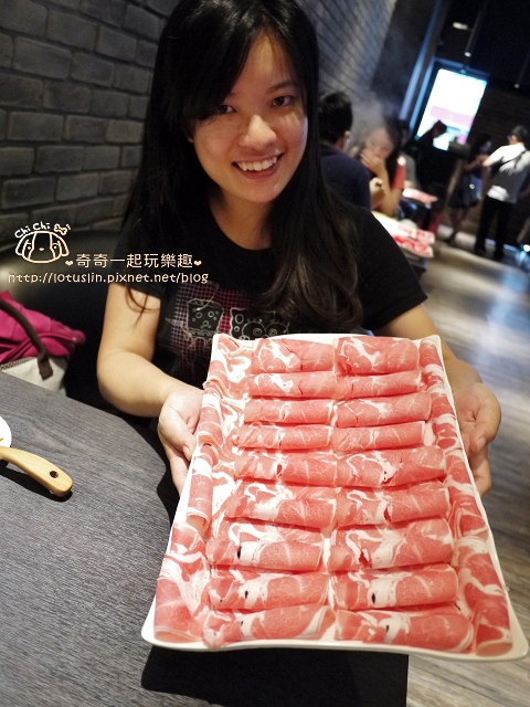 【台北.民權西路站】方圓涮涮屋(撫順店)頂級肉品火鍋 【台北.民權西路站】方圓涮涮屋(撫順店)頂級肉品火鍋