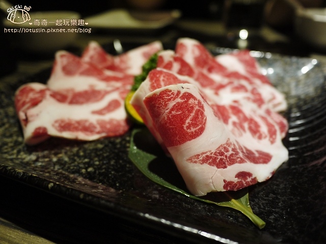 【台北松山.南京三民站/台北小巨蛋站】麻神麻辣火鍋-傳說中的神秘頂級麻辣鴛鴦鍋 【台北松山.南京三民站/台北小巨蛋站】麻神麻辣火鍋-傳說中的神秘頂級麻辣鴛鴦鍋