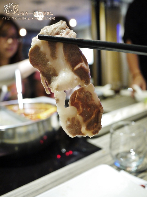 【台北松山.南京三民站/台北小巨蛋站】麻神麻辣火鍋-傳說中的神秘頂級麻辣鴛鴦鍋 【台北松山.南京三民站/台北小巨蛋站】麻神麻辣火鍋-傳說中的神秘頂級麻辣鴛鴦鍋