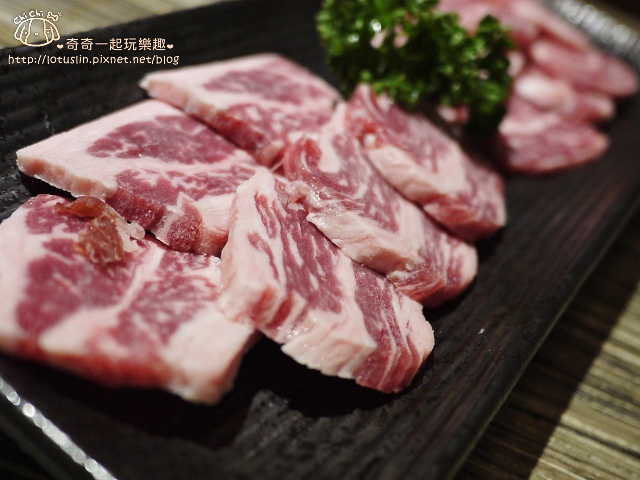 【台北松山.南京三民站/台北小巨蛋站】麻神麻辣火鍋-傳說中的神秘頂級麻辣鴛鴦鍋 【台北松山.南京三民站/台北小巨蛋站】麻神麻辣火鍋-傳說中的神秘頂級麻辣鴛鴦鍋