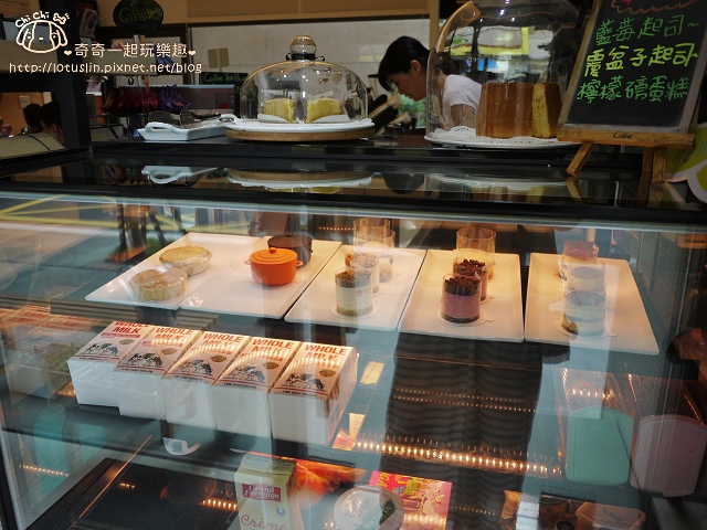 【台北東區.永春站】Colive Tea House-暖心系甜點 舒芙蕾鍋煎鬆餅 【台北東區.永春站】Colive Tea House-暖心系甜點 舒芙蕾鍋煎鬆餅