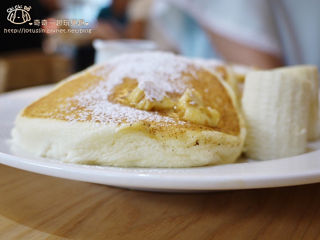 【台北東區.永春站】Colive Tea House-暖心系甜點 舒芙蕾鍋煎鬆餅 【台北東區.永春站】Colive Tea House-暖心系甜點 舒芙蕾鍋煎鬆餅