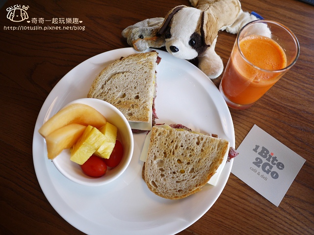 【台北東區.101世貿站】1Bite2Go(信義店)-國賓飯店旗下餐飲 美式風三明治 【台北東區.101世貿站】1Bite2Go(信義店)-國賓飯店旗下餐飲 美式風三明治