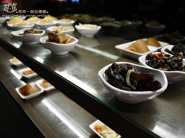 【台北南港.南港軟體園區站】朱記餡餅粥(中信南港店) 【台北南港.南港軟體園區站】朱記餡餅粥(中信南港店)