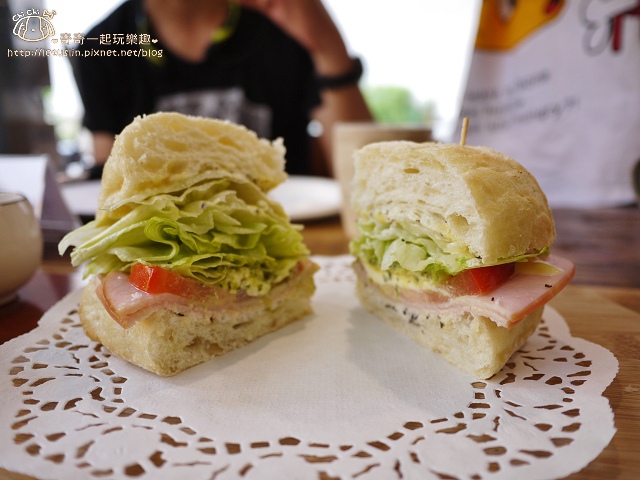 【台北中正.中正紀念堂站】匠takumi職人專門所-老屋咖啡廳x手做DIY皮件 【台北中正.中正紀念堂站】匠takumi職人專門所-老屋咖啡廳x手做DIY皮件