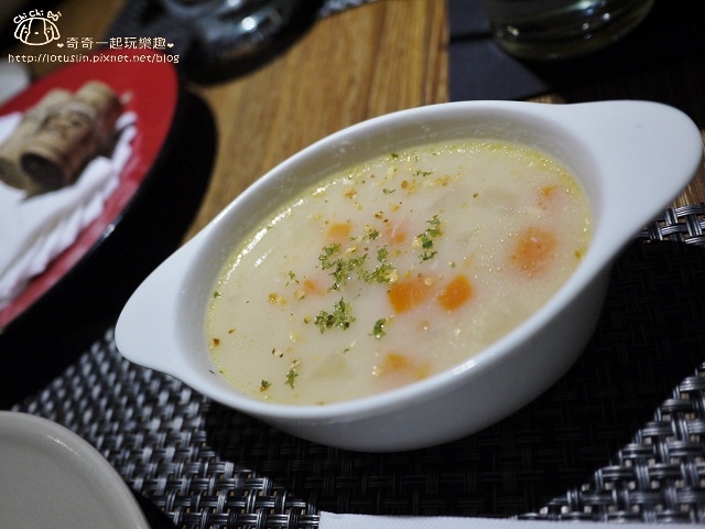 【台北東區.信義安和站】一號島廚房 Island 1 Kitchen 中式創意口味x西式餐廳 【台北東區.信義安和站】一號島廚房 Island 1 Kitchen 中式創意口味x西式餐廳