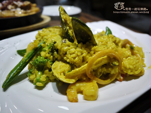 【台北東區.市政府站】鄰居家Next Door松菸店-激推花生醬脆薯 【台北東區.市政府站】鄰居家Next Door松菸店-激推花生醬脆薯