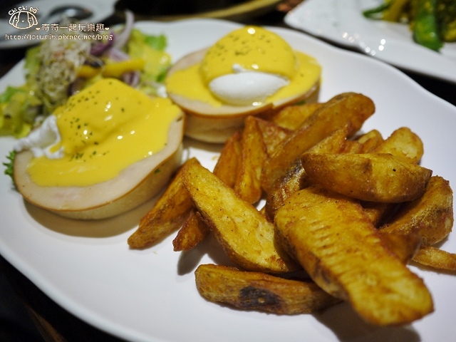 【台北東區.市政府站】鄰居家Next Door松菸店-激推花生醬脆薯 【台北東區.市政府站】鄰居家Next Door松菸店-激推花生醬脆薯