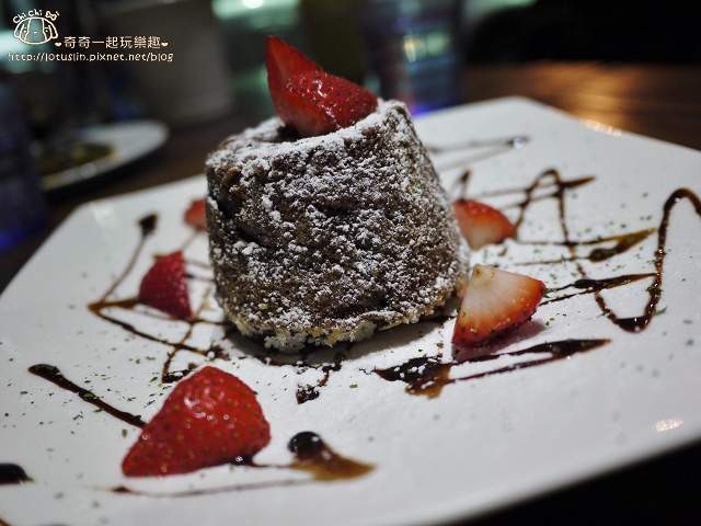 【台北東區.市政府站】鄰居家Next Door松菸店-激推花生醬脆薯 【台北東區.市政府站】鄰居家Next Door松菸店-激推花生醬脆薯