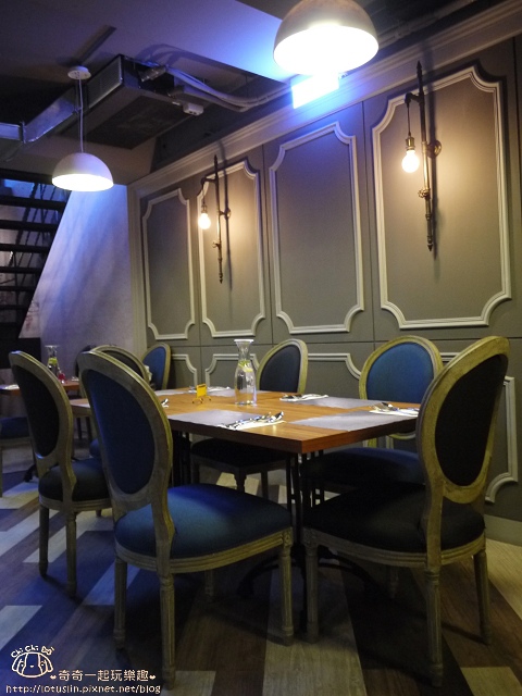 【台北東區.忠孝復興站】Bistro Smith咖啡餐酒館-超優秀蘑菇奶油與碳烤小豬(後火腿肉)義大利麵 【台北東區.忠孝復興站】Bistro Smith咖啡餐酒館-超優秀蘑菇奶油與碳烤小豬(後火腿肉)義大利麵