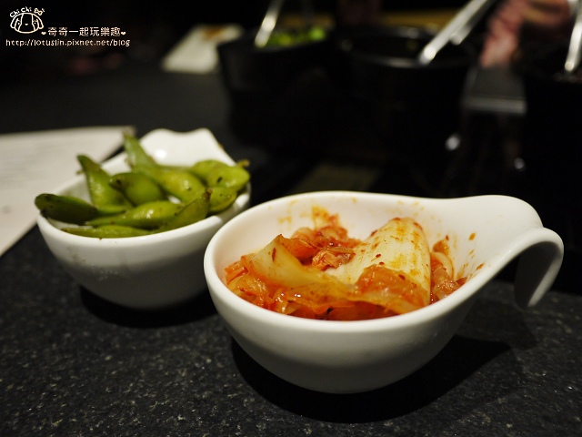 【台北東區.忠孝敦化站/忠孝復興站】珍湯港式火鍋-道地香港味 東區宵夜推薦 【台北東區.忠孝敦化站/忠孝復興站】珍湯港式火鍋-道地香港味 東區宵夜推薦