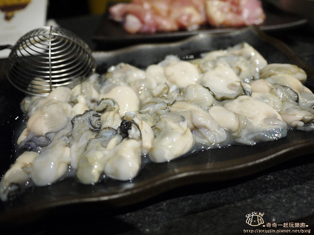 【台北東區.忠孝敦化站/忠孝復興站】珍湯港式火鍋-道地香港味 東區宵夜推薦 【台北東區.忠孝敦化站/忠孝復興站】珍湯港式火鍋-道地香港味 東區宵夜推薦