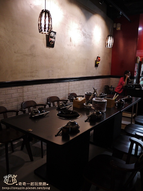 【台北中山.松江南京站】中國瘋實料火鍋-四川重慶鴛鴦鍋水煮魚x酸菜魚 【台北中山.松江南京站】中國瘋實料火鍋-四川重慶鴛鴦鍋水煮魚x酸菜魚