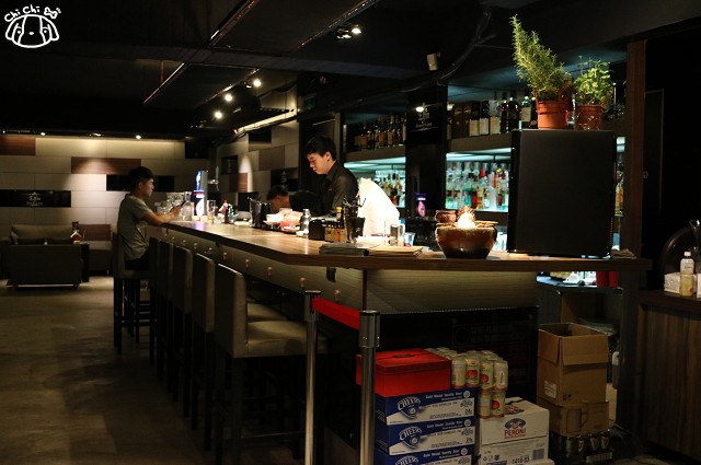 【台北東區.忠孝復興站】Elfin Restaurant & Lounge時尚餐酒x魔術表演 【台北東區.忠孝復興站】Elfin Restaurant & Lounge時尚餐酒x魔術表演