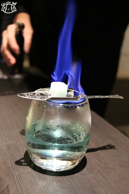 【台北東區.忠孝復興站】Elfin Restaurant & Lounge時尚餐酒x魔術表演 【台北東區.忠孝復興站】Elfin Restaurant & Lounge時尚餐酒x魔術表演