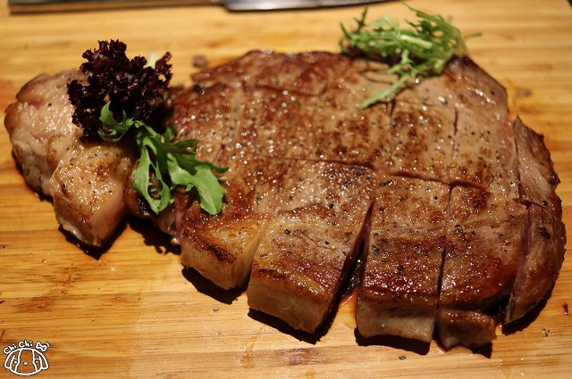 【台北東區.忠孝復興站】Elfin Restaurant & Lounge時尚餐酒x魔術表演 【台北東區.忠孝復興站】Elfin Restaurant & Lounge時尚餐酒x魔術表演