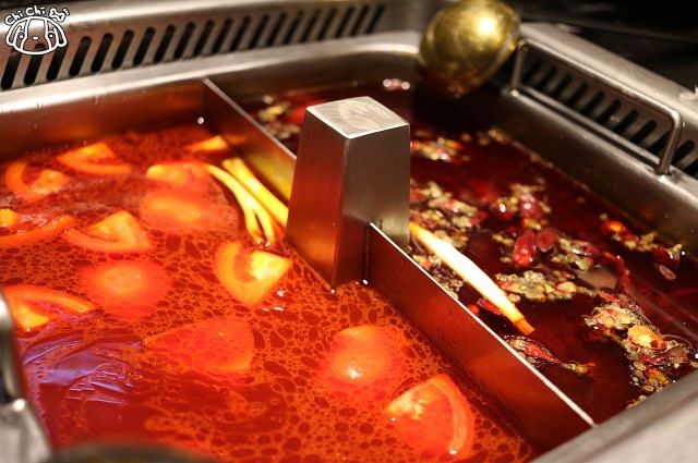 【台北東區.101世貿站】海底撈 ATT4FUN 台灣一號店-麻辣火鍋(鴛鴦鍋) 【台北東區.101世貿站】海底撈 ATT4FUN 台灣一號店-麻辣火鍋(鴛鴦鍋)