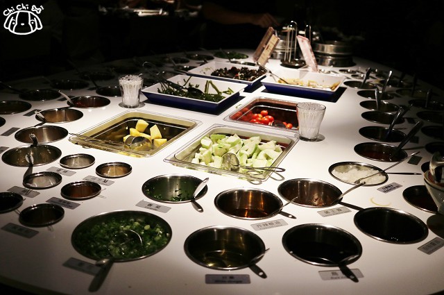 【台北東區.101世貿站】海底撈 ATT4FUN 台灣一號店-麻辣火鍋(鴛鴦鍋) 【台北東區.101世貿站】海底撈 ATT4FUN 台灣一號店-麻辣火鍋(鴛鴦鍋)