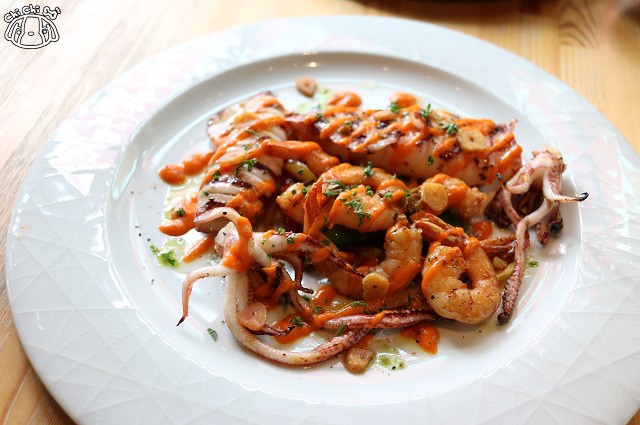 【台北內湖.港墘站】雷蒙小酒館 Taverna Del Ray(陽光村二號店)-內科餐 【台北內湖.港墘站】雷蒙小酒館 Taverna Del Ray(陽光村二號店)-內科餐