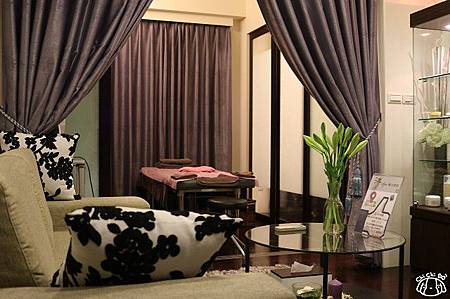 IMG_1085.jpg IMG_1085.jpg