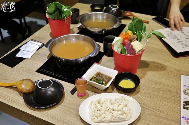 IMG_6742.jpg IMG_6742.jpg