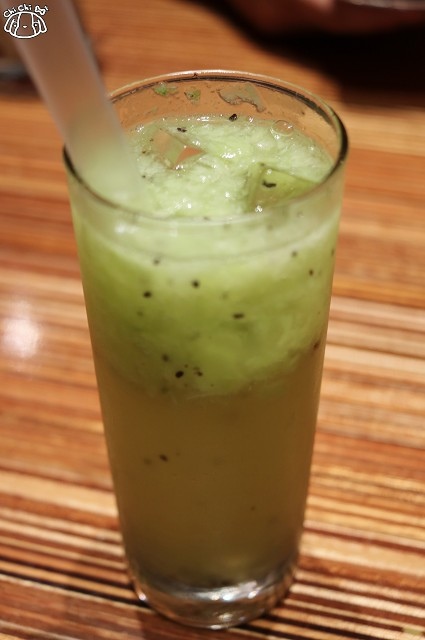 IMG_1570.jpg 奇異果氣泡飲 $160