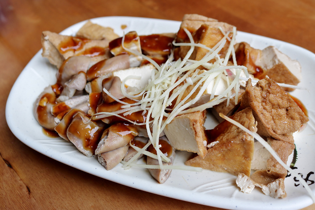 桃園|中壢 好滋味麵館 必吃招牌海鮮麵.聚寶盆蛤蜊多到嚇人 桃園|中壢 好滋味麵館 必吃招牌海鮮麵.聚寶盆蛤蜊多到嚇人