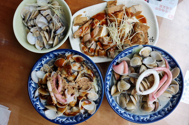 桃園|中壢 好滋味麵館 必吃招牌海鮮麵.聚寶盆蛤蜊多到嚇人 桃園|中壢 好滋味麵館 必吃招牌海鮮麵.聚寶盆蛤蜊多到嚇人