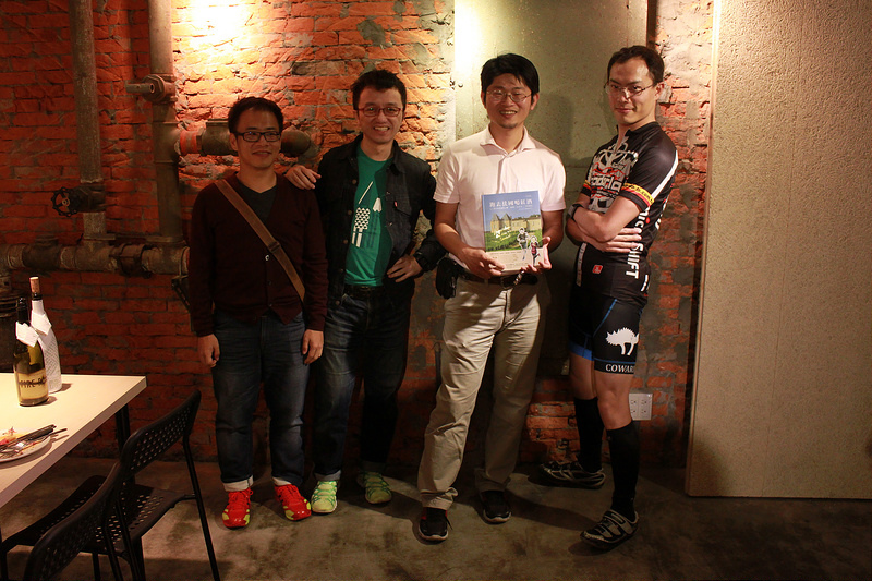 紅酒（梅鐸）馬拉松跑者辛酸史簽書會- (100)