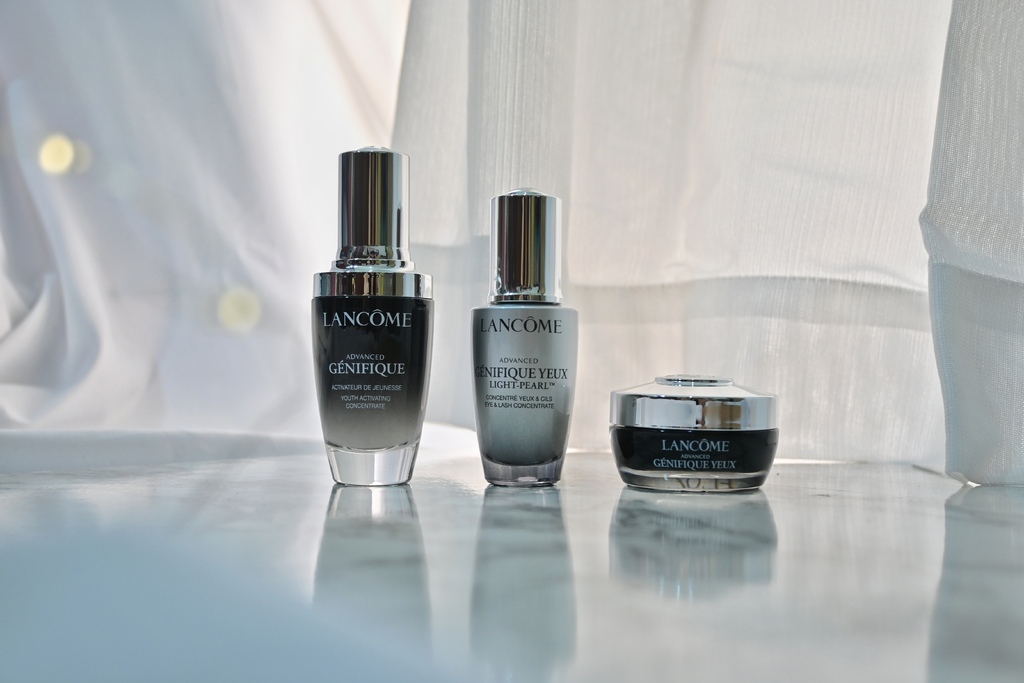 抗老精華液推薦,蘭蔻超未來肌因賦活全系列,蘭蔻小黑瓶,蘭蔻大眼冰珠,蘭蔻未來眼霜,眼周保養抗老保養推薦,保養方式