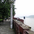 岷江河畔
