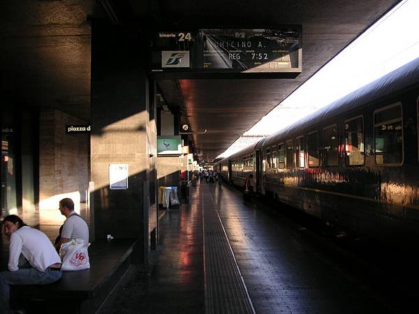 Roma Termini車站月台