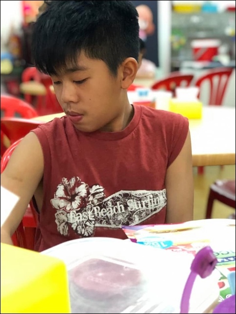 19-0847.jpg 19-0847.jpg