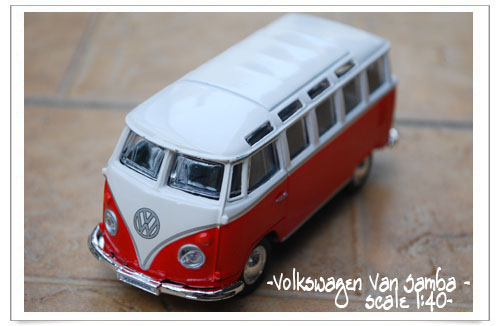 Volkswagen Van Samba - scale 140.jpg