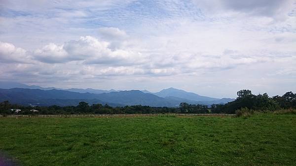 DSC_0068_9.JPG DSC_0068_9.JPG