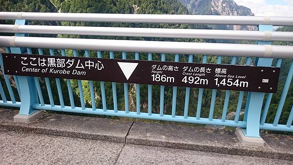 DSC_0083_11.JPG DSC_0083_11.JPG