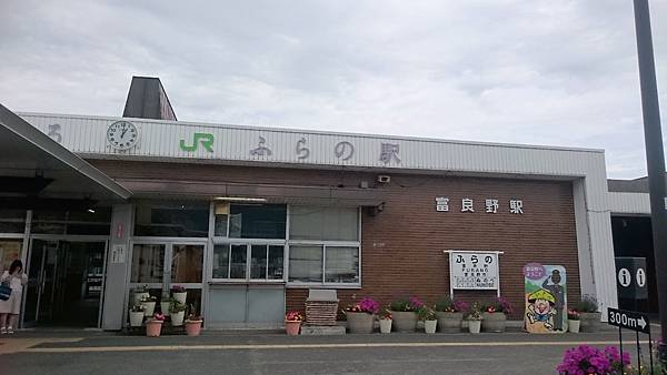 DSC_0058_8.JPG DSC_0058_8.JPG