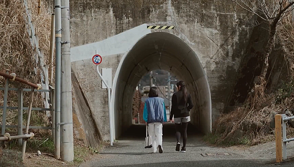 2人隧道.png 2人隧道.png