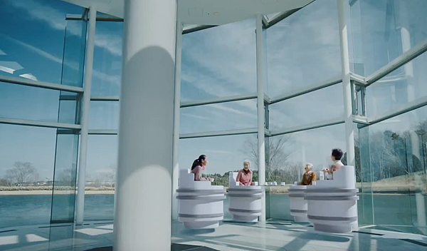 超科技養老院.png 超科技養老院.png