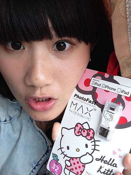 PhotoFast x Hello Kitty MAX