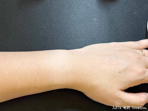 【體驗】BABY WHITE10倍.白.超濃縮美白身體精華 【體驗】BABY WHITE10倍.白.超濃縮美白身體精華