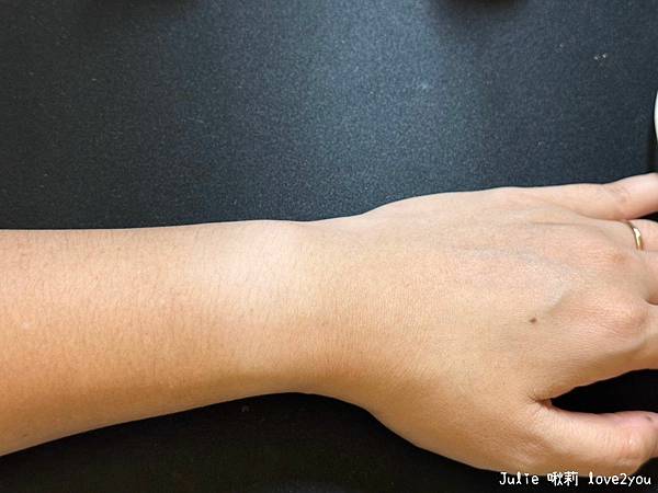 【體驗】BABY WHITE10倍.白.超濃縮美白身體精華 【體驗】BABY WHITE10倍.白.超濃縮美白身體精華