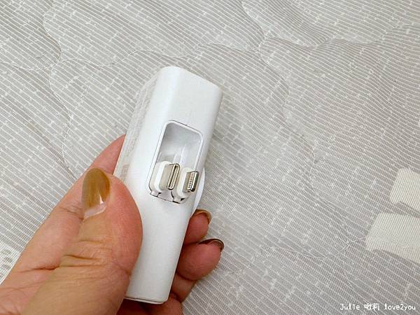 【開箱分享】職業媽媽的隨身救星!充電神救援就用YOMIX優迷 【開箱分享】職業媽媽的隨身救星!充電神救援就用YOMIX優迷